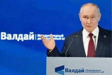 Putin Peringatkan Trump:...
