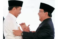 Prabowo Bertemu Jokowi...