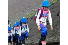 Viral! Anak TK di Jepang...