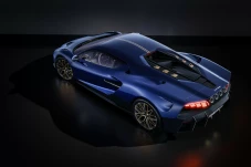 Hypercar AI Pertama...