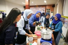 Sulap Talas Jadi Cuan,...