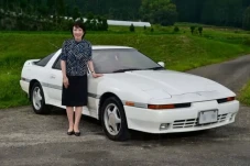 Sanae Takaichi Suka...