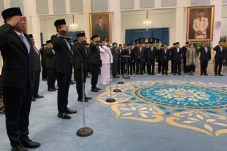 Prabowo Lantik Velix...