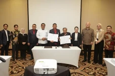Universitas Sunan Gresik...