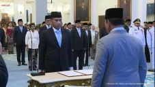 Profil Akhmad Wiyagus,...