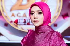 Tersandung Kasus Hak...