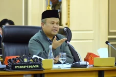 DPR Bawa Kasus PT TPL...