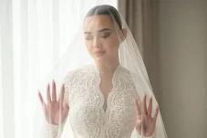 Resmi Menikah, Amanda...