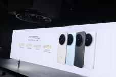 vivo X300 dengan Kamera...