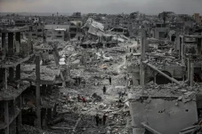 Perusahaan-perusahaan...