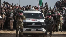 Hamas Pulangkan 4 Jenazah...