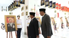 Jelang Setahun Pemerintahan...
