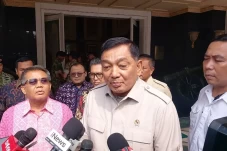 Prabowo Ultah ke-74,...