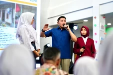 Bansos Rp30 Triliun...