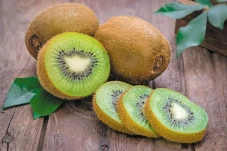 Tak Perlu Obat, Buah...