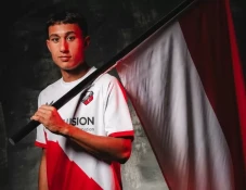 Miliano Jonathans Disertakan...