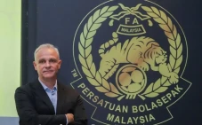 Pelatih Malaysia Soroti...