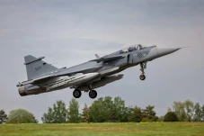 Ukraina Beli 150 Jet...