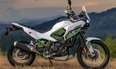 Kawasaki KLE500 2026...