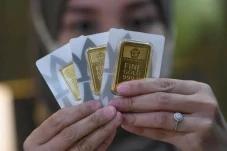 Harga Terus Bersinar,...