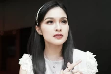 Sandra Dewi Keberatan...