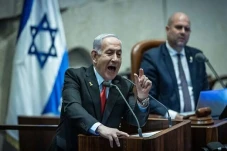 Netanyahu Nyaris Pingsan...