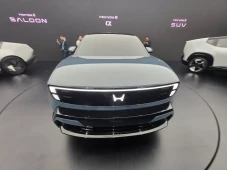 Honda 0 Alpha Debut...
