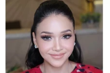Maia Estianty Pilih...