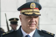 Presiden Lebanon Perintahkan...