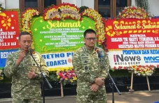 Serahkan Jabatan Kadispenad...