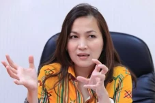 Perempuan Jadi Salah...