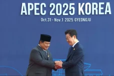 Majukan Kepentingan...