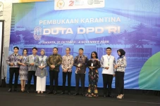 Menangkap Aspirasi Langsung...