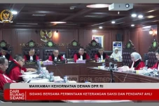 Sidang Etik Sahroni...
