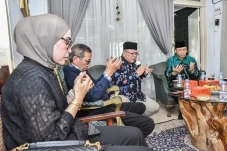PPP Kepemimpinan Mardiono...