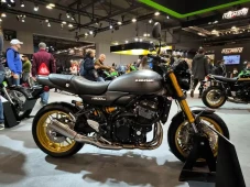 Kawasaki Z900RS 2026...