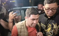 Orang Kepercayaan Gubernur...
