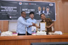 Anggota KEPP Otsus Billy...