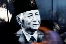 Akademisi Sebut Gelar...