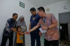 Tinjau Program Rumah...