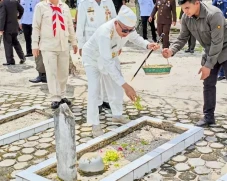 Pemprov Kalsel Peringati...