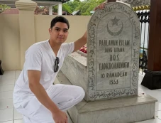 Al Ghazali Nyekar ke...
