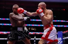 Conor Benn Diprediksi...