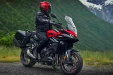 Pamer Motor Penjelajah...