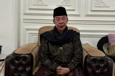 Pimpinan Pesantren Buntet...