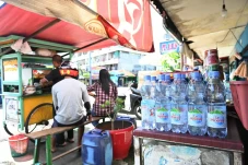 Le Minerale Tegaskan...