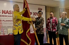 Terpilih Jadi Ketua...