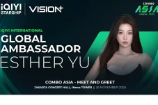 Esther Yu Siap Sapa...