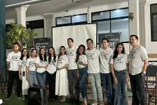 Serunya Nonton Bareng...