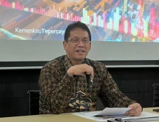 Purbaya Ngotot Tak Mau...